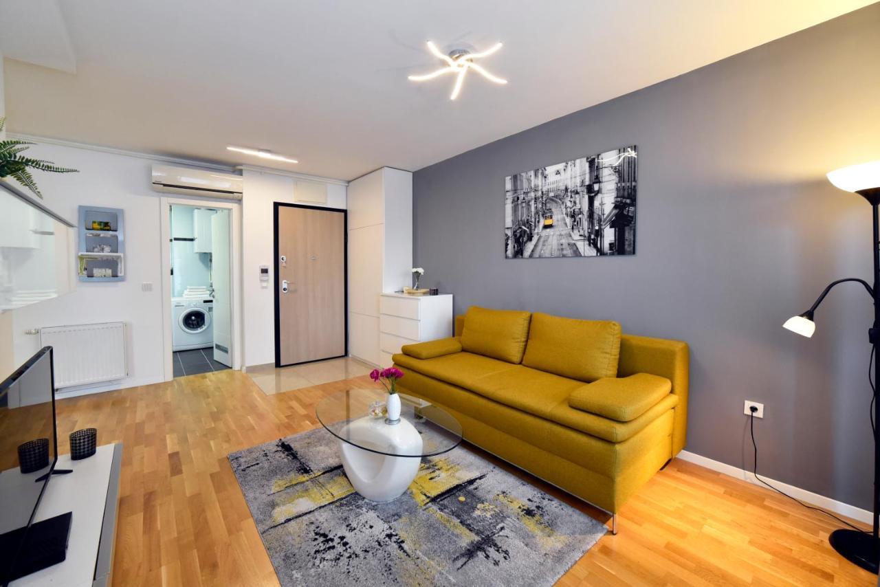 First Class Apartment, Free Parking Apartmán